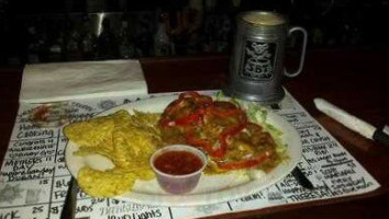 Strange Brew Tavern food