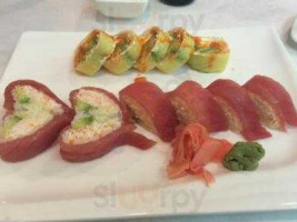 Akira Sushi Hibachi food