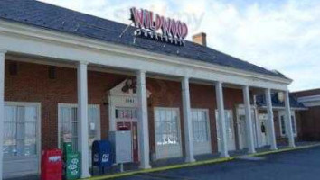 Wildwood Smokehouse Of Roanoke food
