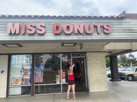 Miss Donuts outside