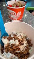 Myo Pure Frozen Yogurt food