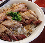 Yen Linh food