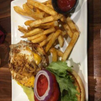 Brew Brothers Tap House food
