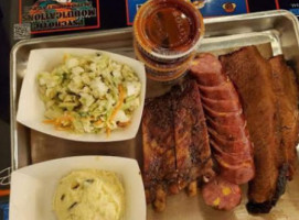 Stiky Ribz Pit Bbq food