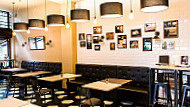 Say Cheese Bistrot inside