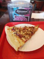 Giovanni Pizza Pasta Grill food