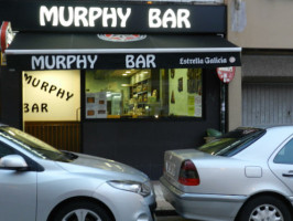 Cafe Murphy outside