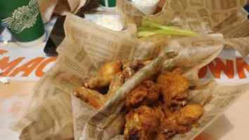 Wingstop inside