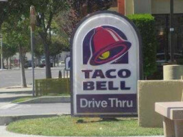 Taco Bell outside