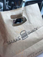 Shake Shack Las Colinas inside