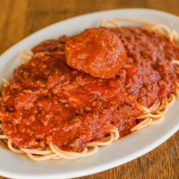 Vinces Spaghetti Express food