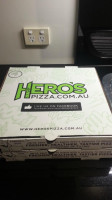 Hero's Pizza Como menu