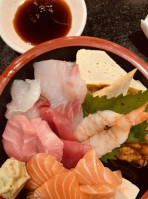 Sushimoto Japanisches Spezialitäten- Gmbh food