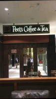 Peet's Coffee Tea outside
