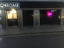 Chrome Lounge outside