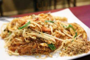 Omaha Mercy Thai food