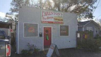 Parentons Poboys, LLC outside