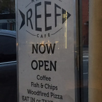 Maning Reef Cafe outside