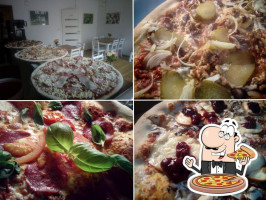 Szkolna Pizza I Naleśniki food
