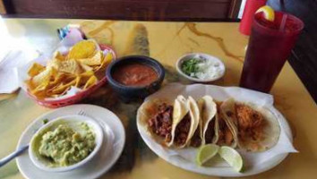 Valles Mexican Restaurant And Bar food