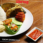 Restoran Garuda food