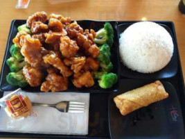 Hc Way Asian Bistro food