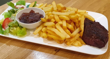 Brasserie Friterie Time Chips Grill food