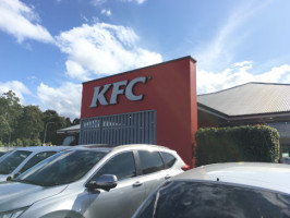 Kfc Taree Service Centre outside