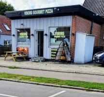 Viborg Gourmet Pizza outside