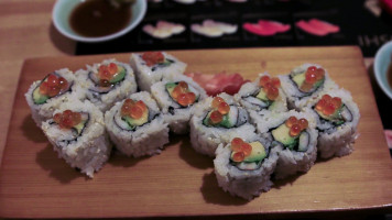 Sushi-Bar Mono food