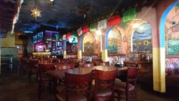 El Cerrito Mexican Grill And Cantina inside