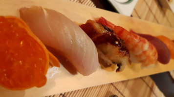 Sushi Dining Ototo food