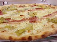 Pizza 99 food