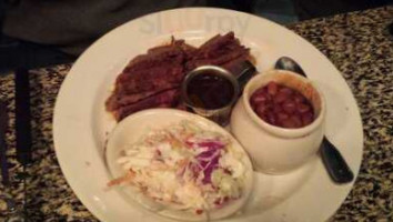 Lucille's Smokehouse B-que food