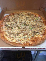 Amadeo's Pizza food
