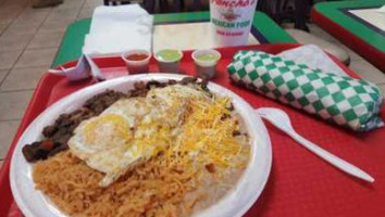 Gerardo’s Mexican Food food