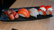 Sushi Shibuya inside