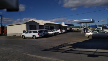 Central Auto Repair outside