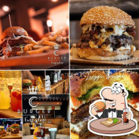 C Burger Casona 209 food