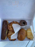 S-h Donuts food