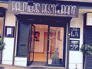 Palmers Restaurant outside