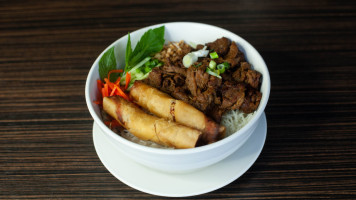 Pho Hoai Restaurant food