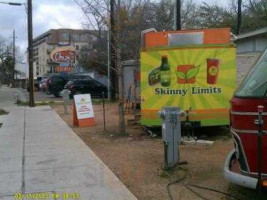 Skinny Limits Austin outside
