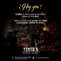 Tinto's Coffee House inside