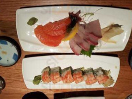 Hamano Sushi inside