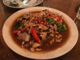 Khan Toke Thai House food