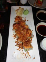 Sushiya On Sunset food