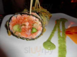 Sushiya On Sunset food