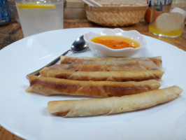 Casa Bora Comida Filipina food