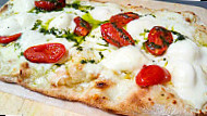 Nuova Santapizza Pinseria Brasserie food